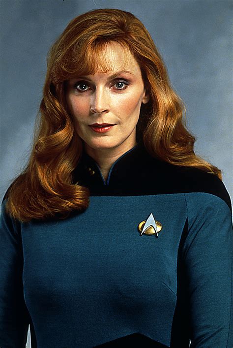 star trek tng dr crusher